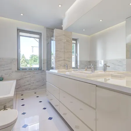 Dom & House Apartments - Marina Residence *