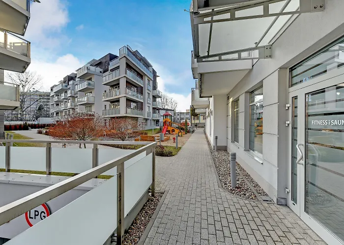 Dom & House - Marina