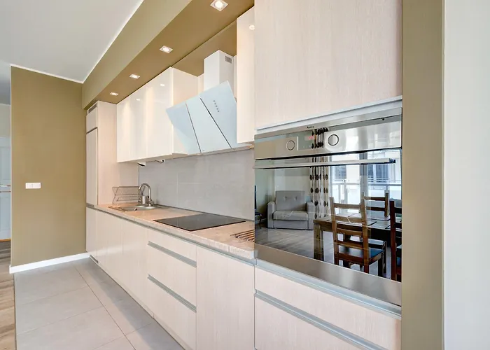 Dom & House - Marina